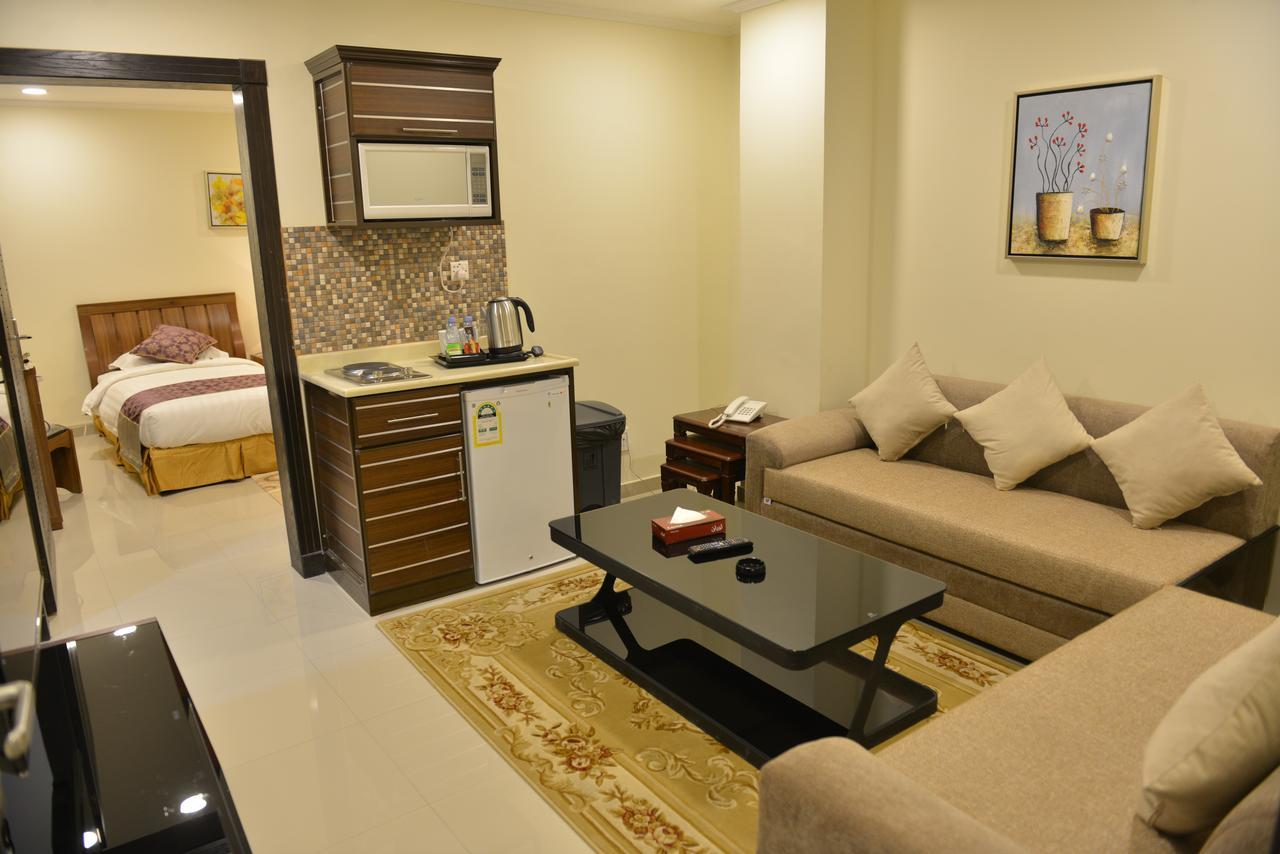 The First Tower Hotel Jubail Bagian luar foto