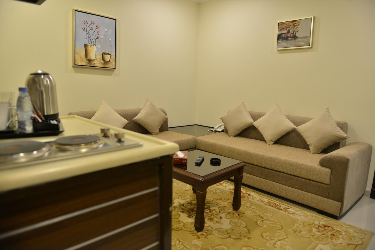 The First Tower Hotel Jubail Bagian luar foto