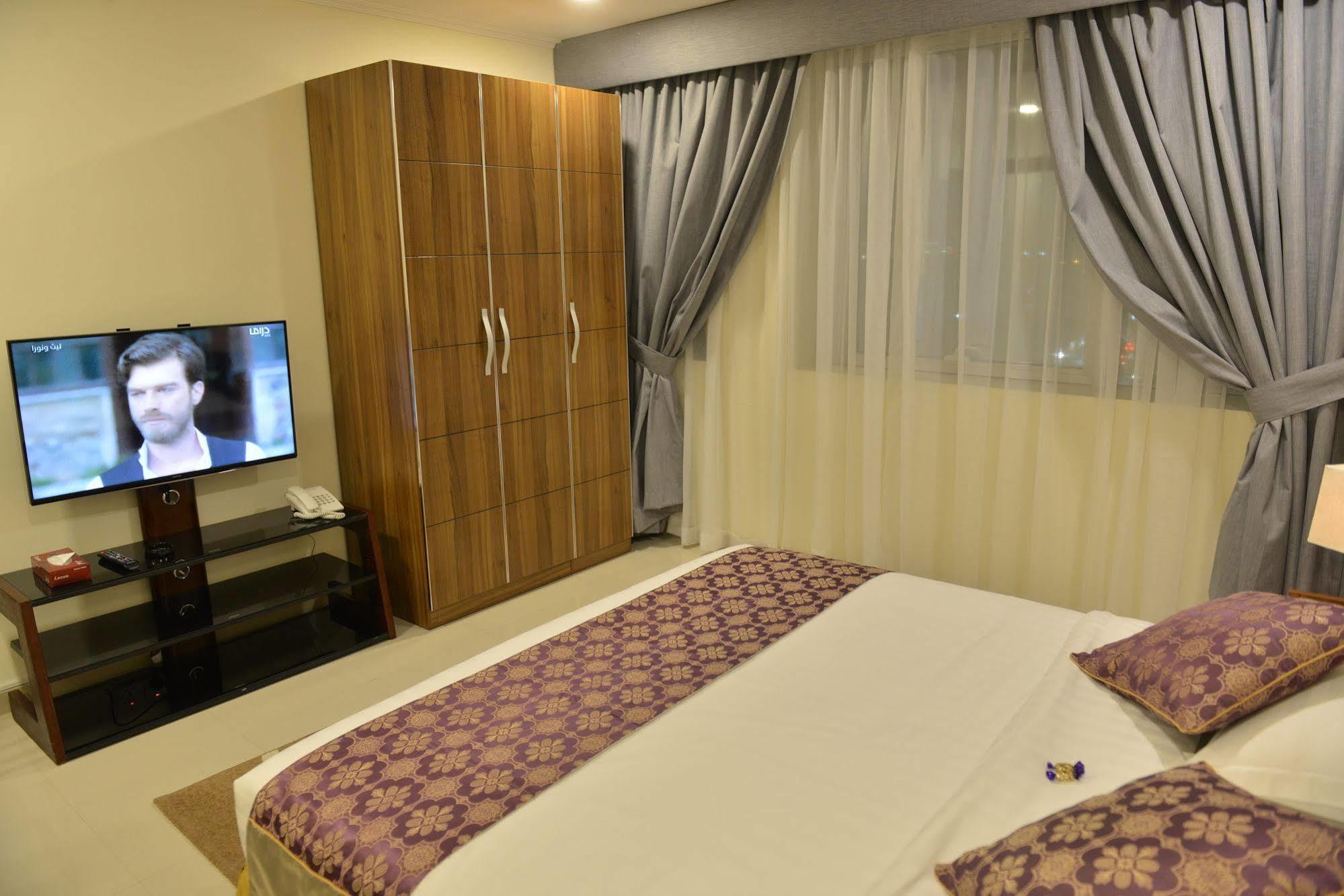 The First Tower Hotel Jubail Bagian luar foto
