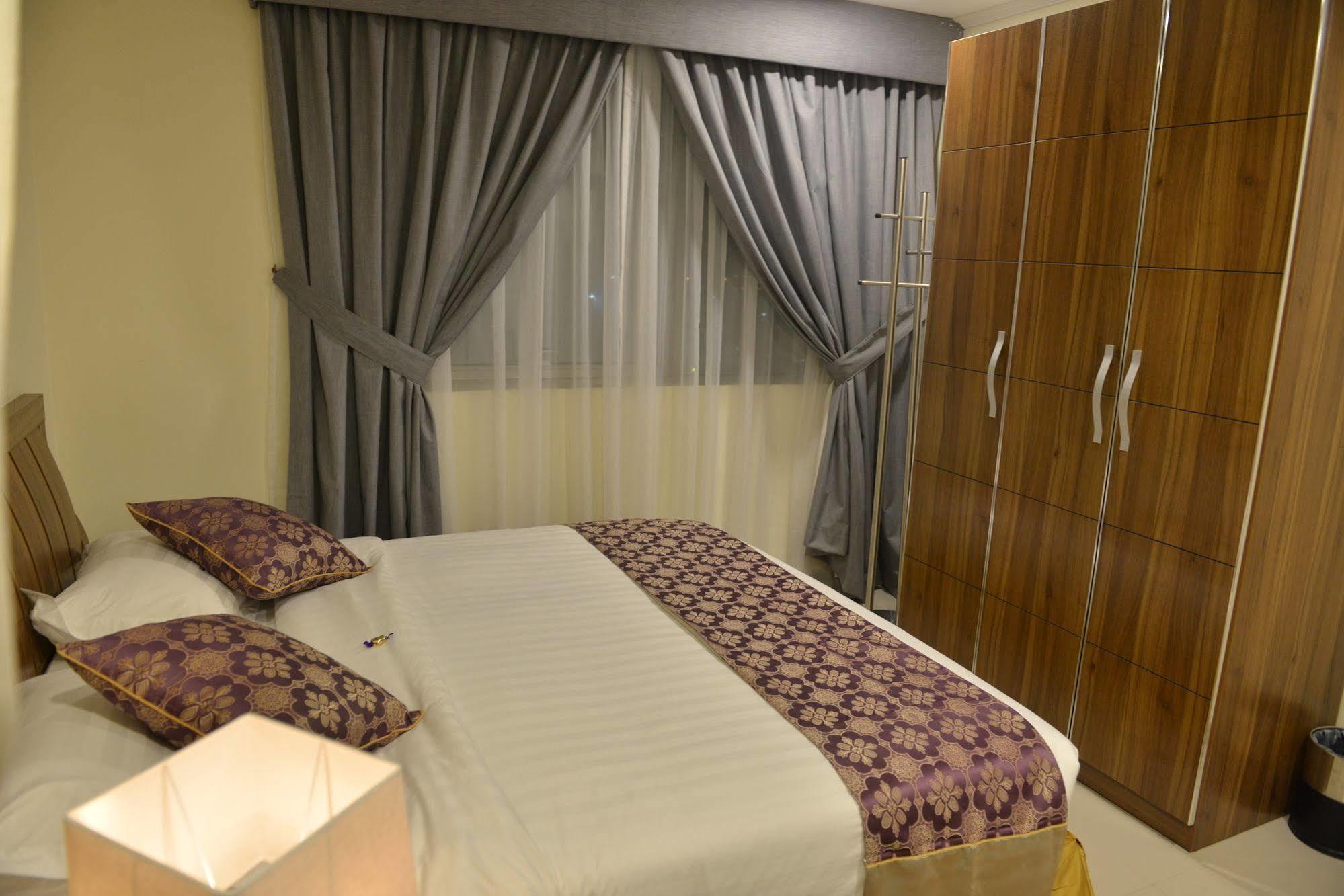 The First Tower Hotel Jubail Bagian luar foto